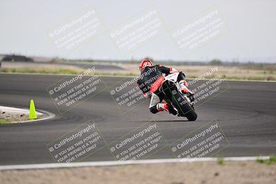 media/Apr-18-2025-TrackDaz (Fri) [[45f5874c44]]/C Group/Session 2 (Turn 10)/